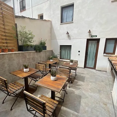 Ateneo Cuenca Con Cocina En El Casco Historico Cuenca (Castilla-La Mancha)