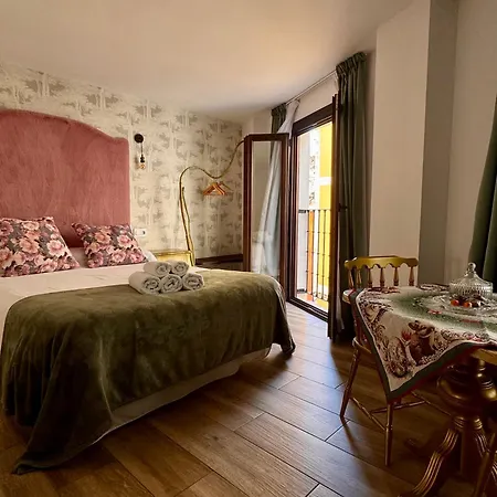 Ateneo Cuenca Con Cocina En El Casco Historico Gasthof